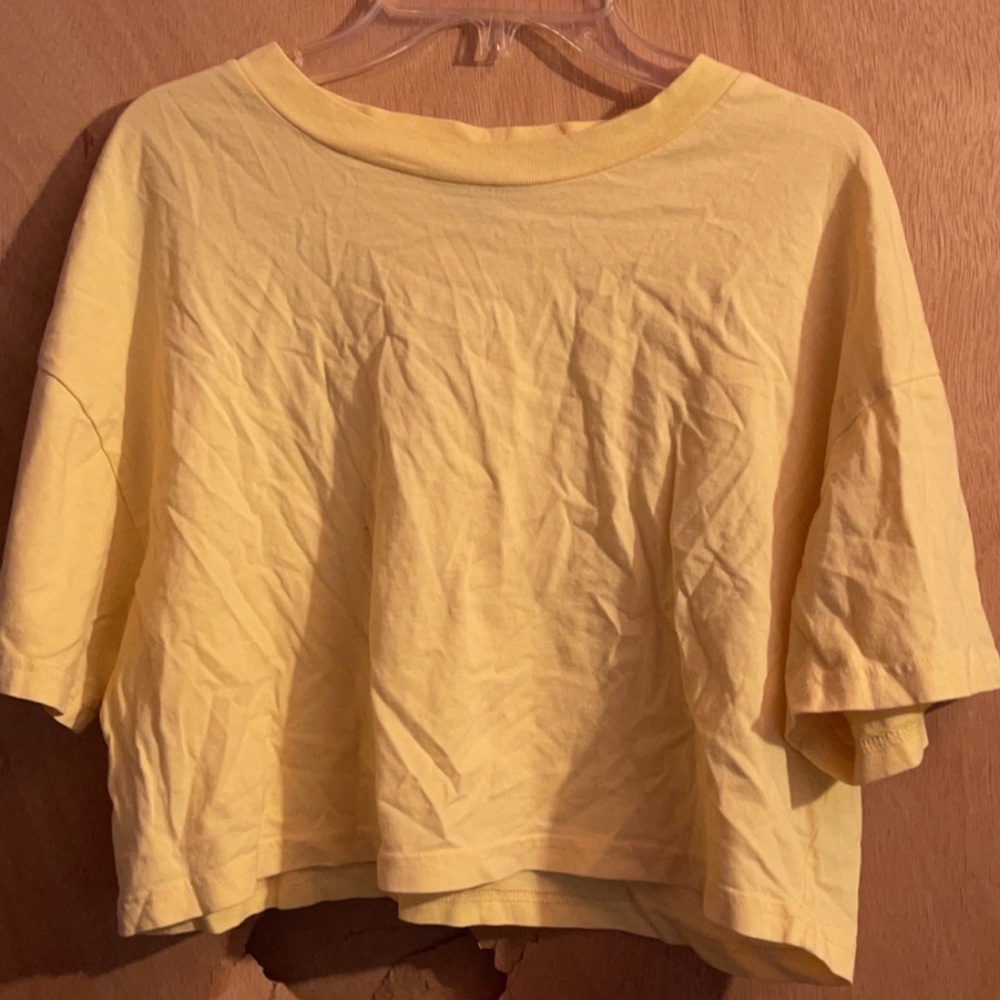 Cropped Tee